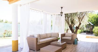 "Finca Navalpino A Natural Paradise Near Puy du Fou, The Weather Is Your Choice"