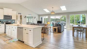 House (4 Bedrooms) | Bahagian dalam