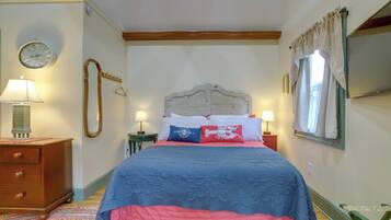 Apartment (0 Bedroom) | Interior