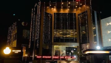施設の正面