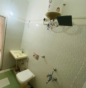 Dormitorio compartido | Baño