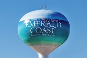 Miscellaneous - Emerald Towers West #4002 - Beachfront - 2 King Suites - Free Beach Service! (Fort Walton Beach)