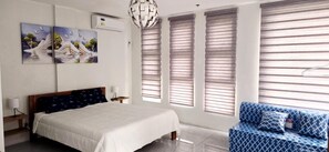 Junior Studio Suite, City View | Laptop workspace, free WiFi - Leribi Hotel and Restaurant (Tagaytay)