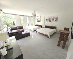 Laptop workspace, free WiFi