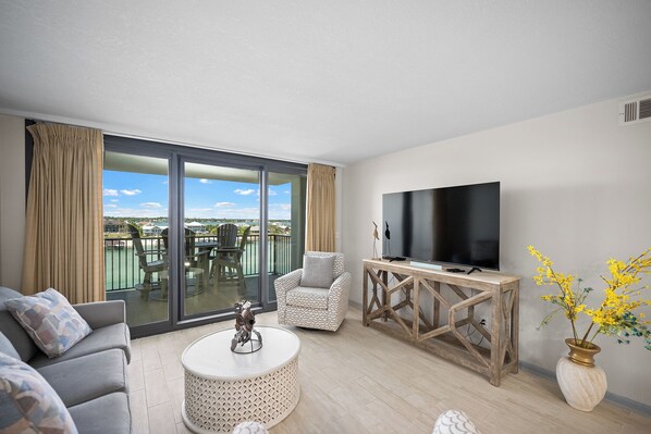 Smart TV - Fully Updated, New Rental - Bay Front -Wind Drift- Signature Properties (Orange Beach)