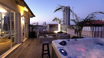 Suite, Balcony | Balcony