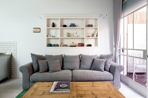Living area - Molcho Neve Tzedek (Tel Aviv)