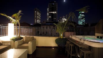 Suite, Balcony | Balcony
