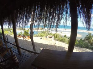 Beach - Barra Beach - Stunning sea view, charming beach house - 4x4 (Miramar)