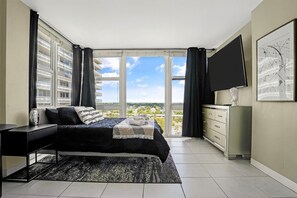 1 bedroom, in-room safe, desk, iron/ironing board