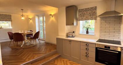 Charming 2-bedroom cottage in Castle Rising near Sandringham estate