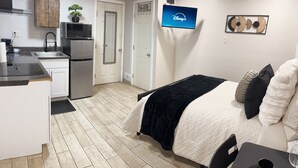 1 多间卧室、免费 WiFi、床单
