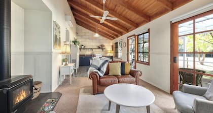 Jamieson Cottage 2 - By the River