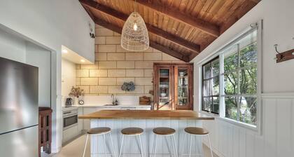 Jamieson Cottage 4 - By the River