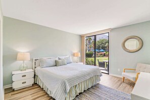 2 makuuhuonetta, silitysrauta/-lauta, vauvan matkasänky, Wi-Fi