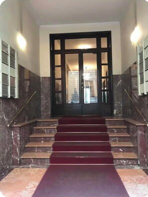 Interior - Cozy Sweet Marbel room in the center of Florence (Firenze)