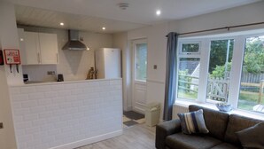 Cabin, 3 Bedrooms, Smoking | Living room - Cosy Cabin Retreat in Ilfracombe, North Devon (Ilfracombe)