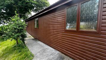 Cabin, 3 Bedrooms, Smoking, Hot Tub | Kawasan hartanah