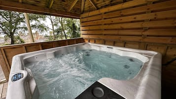 Cabin, 3 Bedrooms, Smoking, Hot Tub | Outdoor spa tub
