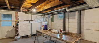 Coca Cola Cottage-Stay & Play Near Purina Farms w/private Pet Friendly back yard