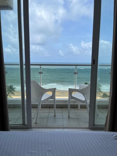 Blue Ocean Apartment by EPICK