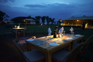 Restaurant - Wildlux Serengeti Camp (Serengeti)