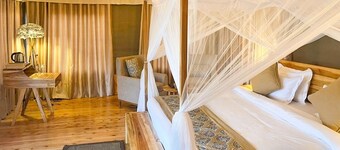 Wildlux Serengeti Camp