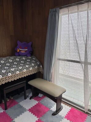 3 bedrooms, iron/ironing board, WiFi
