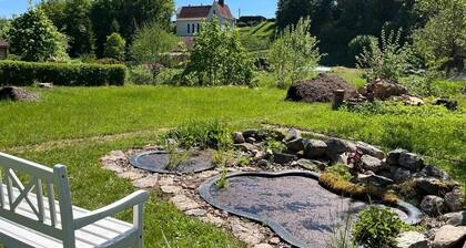 Vacation home on the Rennsteig directly on the Rennsteig, near the Wartburg, surrounded by greenery