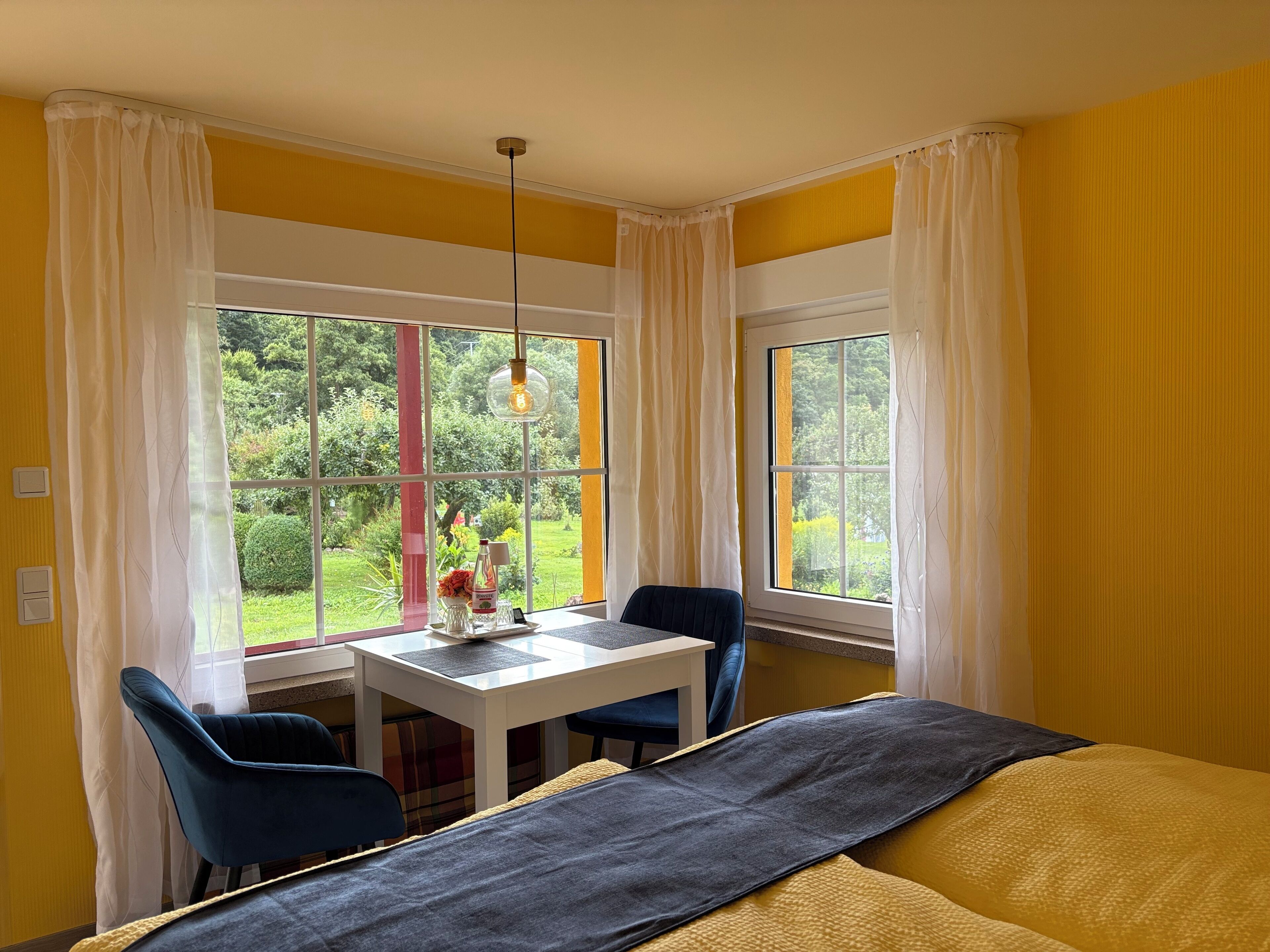 1 chambre, fer et planche à repasser, Wi-Fi gratuit, draps fournis