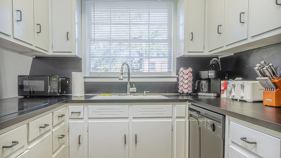 Spacious 4BR Columbus Home with GameRoom