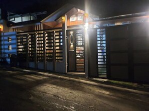 Bungalow, 3 habitaciones, para fumadores, balcón | Detalle exterior