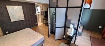 Modern duplex with air conditioning, quiet and comfort
