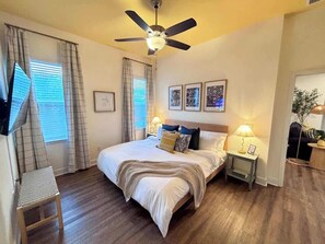 3 bedrooms, iron/ironing board, travel crib, WiFi