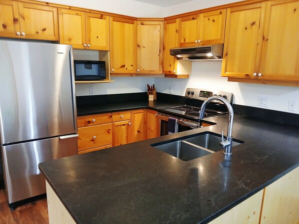 Microwave, oven, stovetop, dishwasher