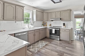 Microwave, oven, stovetop, dishwasher