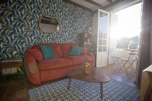 Smart TV, DVD player, books - Pied-à-terre de Saint-Paul | Free public parking (Saint-Paul-de-Vence)