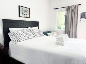 1 bedroom, WiFi, bed sheets