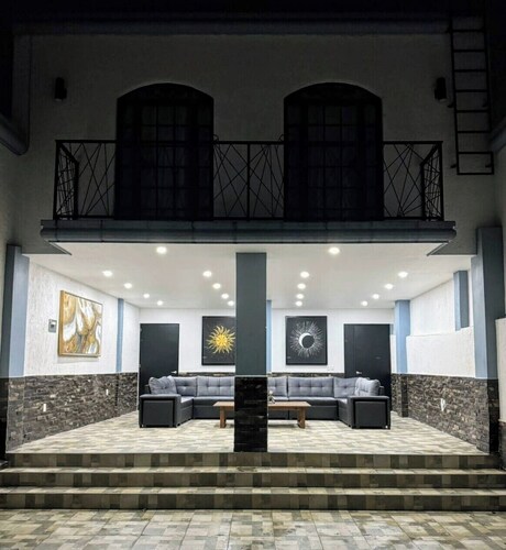 Modern Comfort Meets Outdoor Luxury 2BR/2BA + Huge Patio & Garage