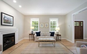 Smart TV, chimenea, estéreo, monitor de computadora