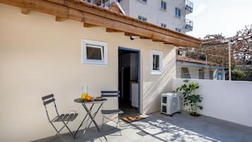 Studio, Multiple Bedrooms, Terrace | Outdoor dining