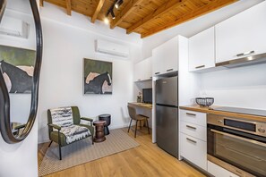 Studio, flere soverom, terrasse | Oppholdsrom