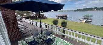 Great Escape on Lake Greenwood SC - comfortable lakefront home beautiful sunsets