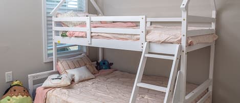 4 Schlafzimmer, WLAN, Bettwäsche
