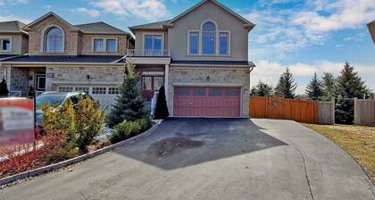 Park view in Oakville