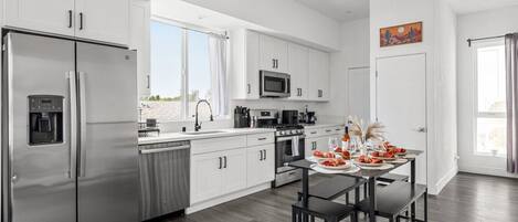 Fridge, microwave, oven, dishwasher