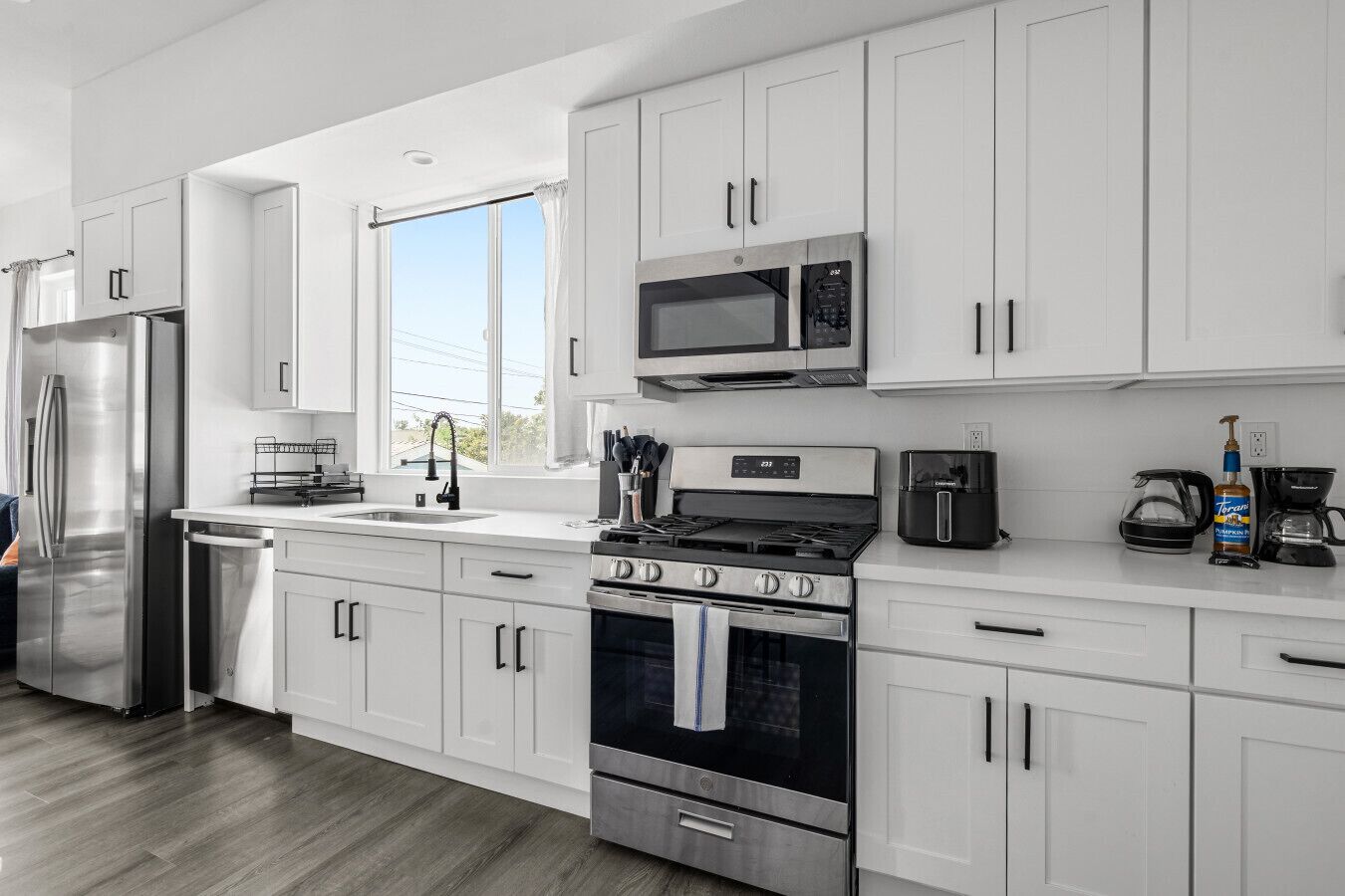 Fridge, microwave, oven, dishwasher