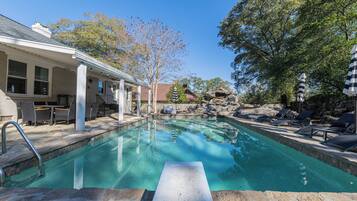 Seasonal outdoor pool