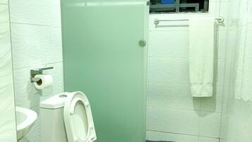 Deluxe-Studio, 1Â King-Bett | Badezimmer