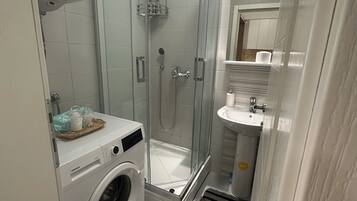 Shower, free toiletries, hair dryer, bathrobes